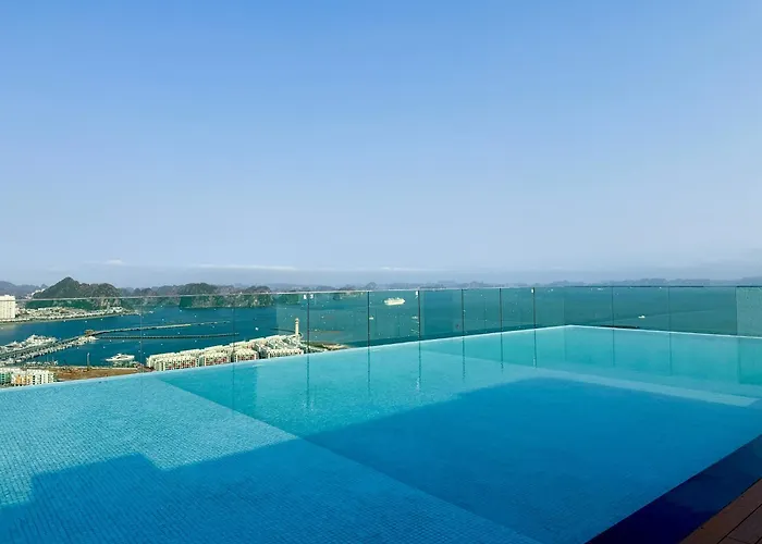 Lynhouse - The Apartamento Ha Long
